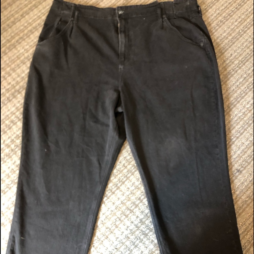 American Eagle mom jeans